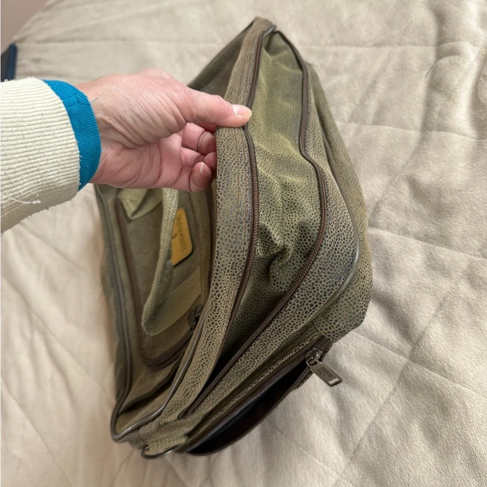London Fog Men's Laptop/Messenger/Travel bag